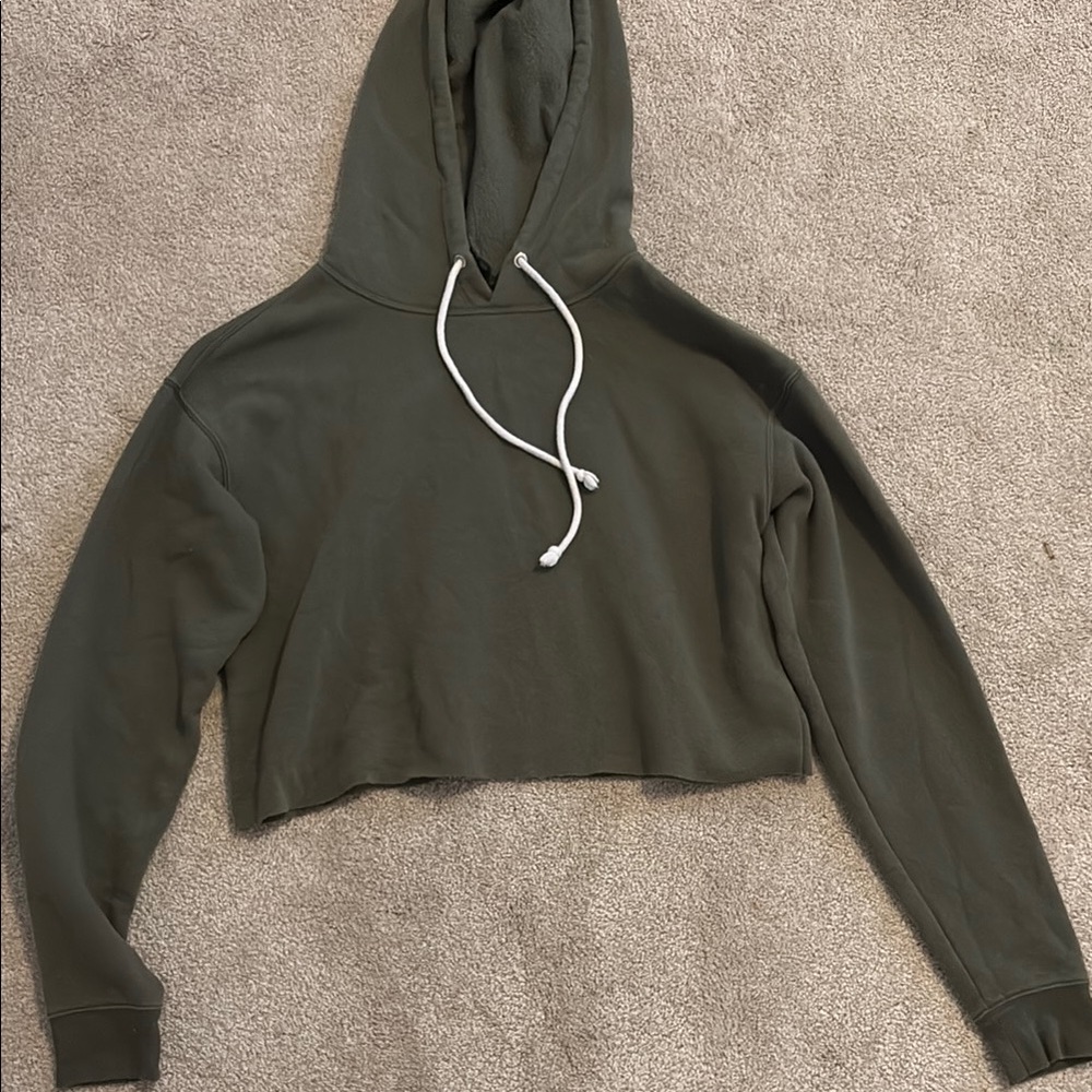 Wild Fable Green Cropped Long Sleeve Hoodie
